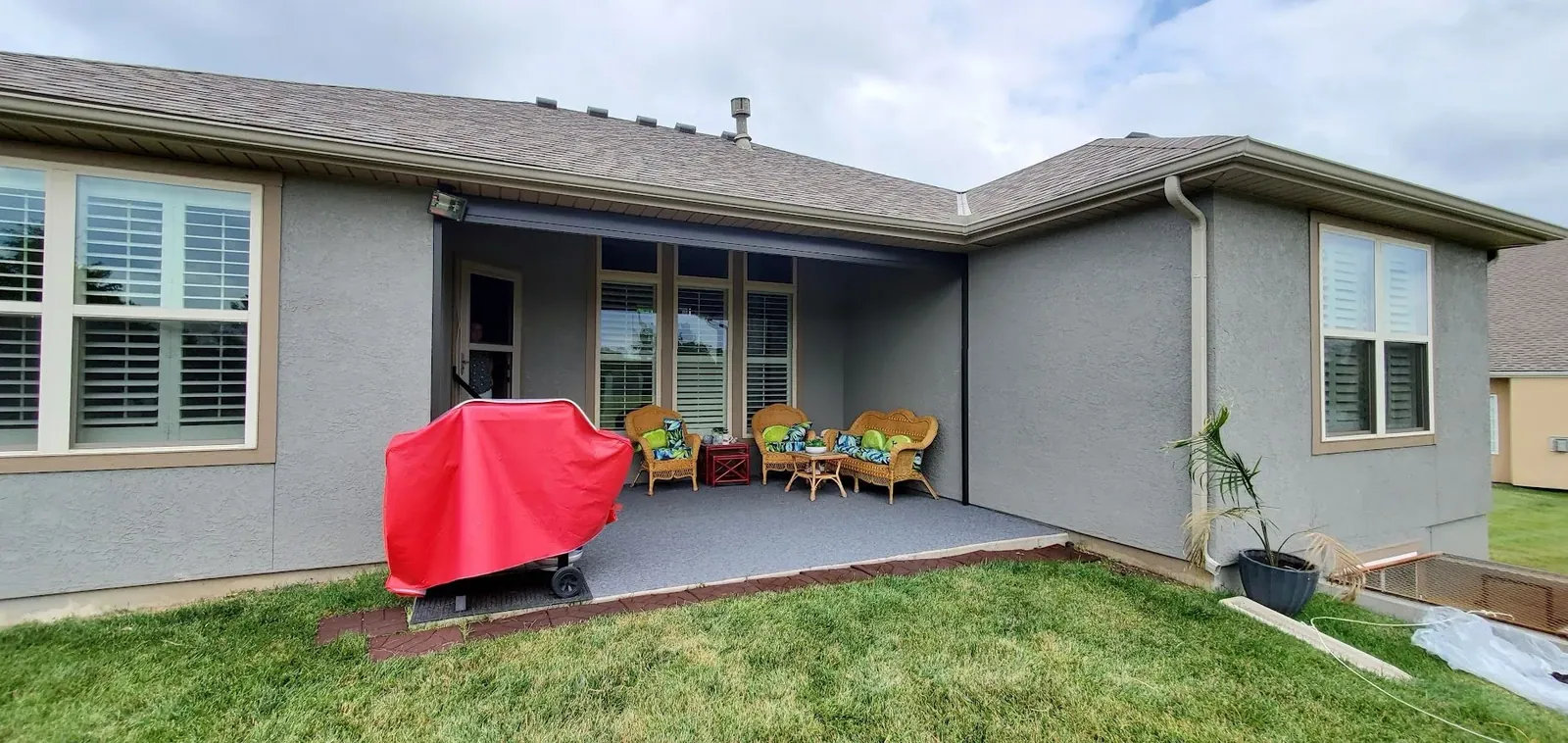 Exterior patio shades progression photos open, installed by Solar Shield Blinds