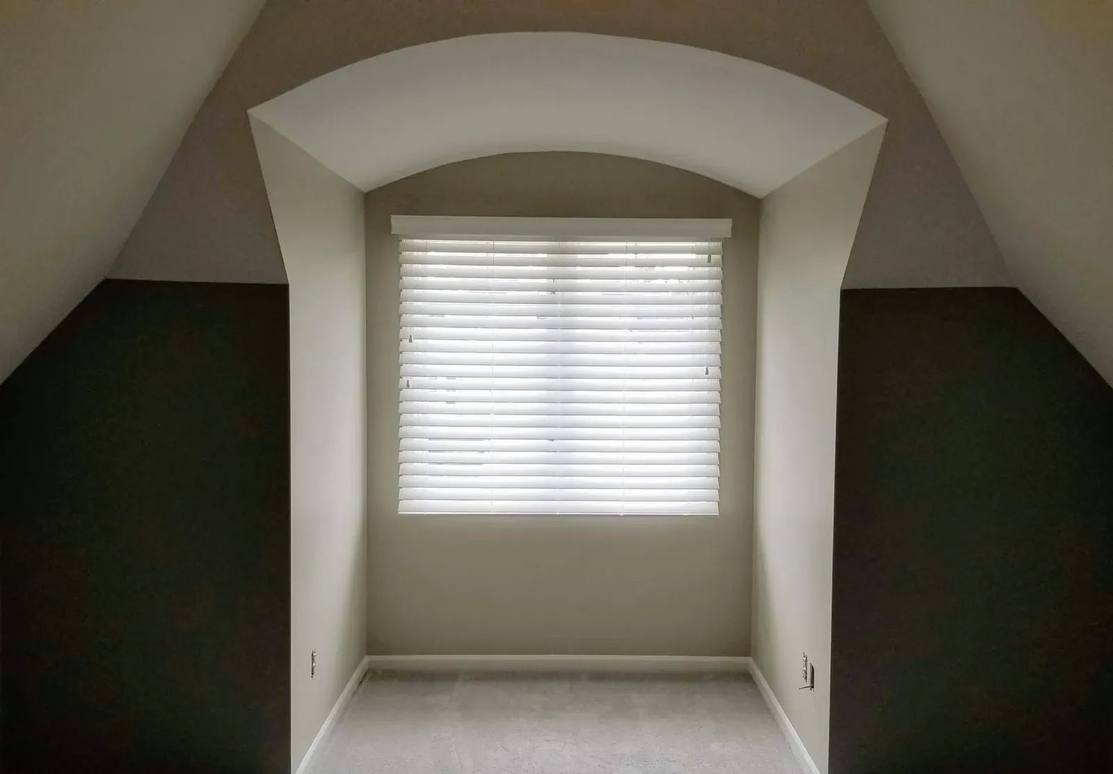 Custom wood & faux wood blinds in a bathroom, installed by Solar Shield Blinds